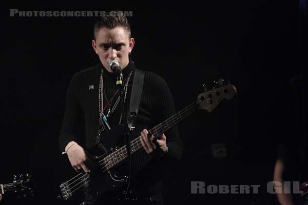 THE XX - 2009-10-09 - PARIS - Point Ephemere - Oliver Sim